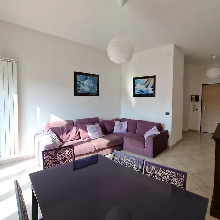 Francis House * Imperia